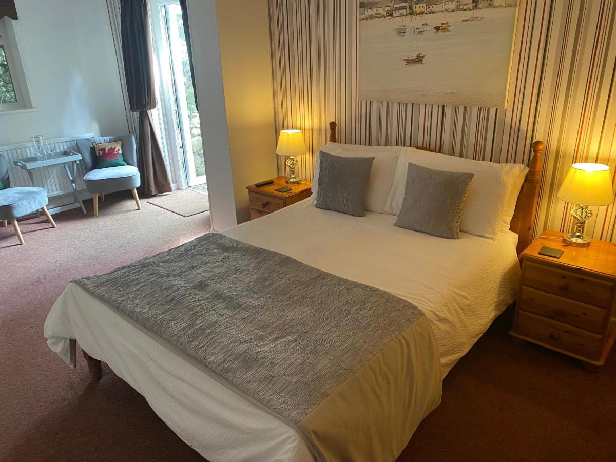 Talybont Bed And Breakfast บาร์มัธ ภายนอก รูปภาพ