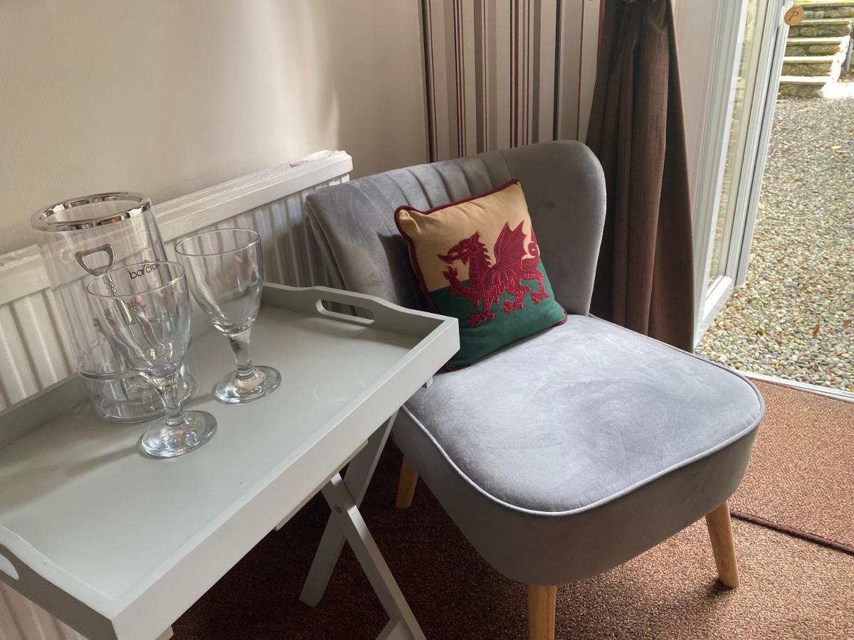 Talybont Bed And Breakfast บาร์มัธ ภายนอก รูปภาพ
